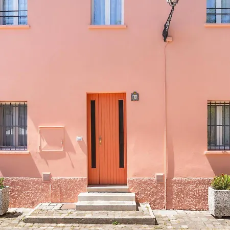 La Piccola Casa Rosa Сasa de vacaciones